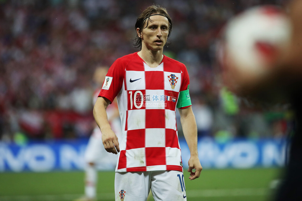 之前连续砍下高分，卢指导回归后快船侧翼新援一下子没有球权了？